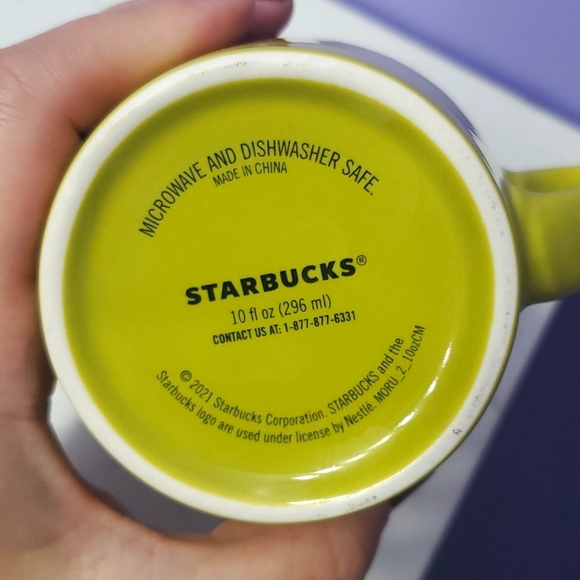 ☕️ Starbucks Olive Green ceramic 2021  Coffee mug 🌟  ☕️  💚 4" height,10 oz - Picture 4 of 6